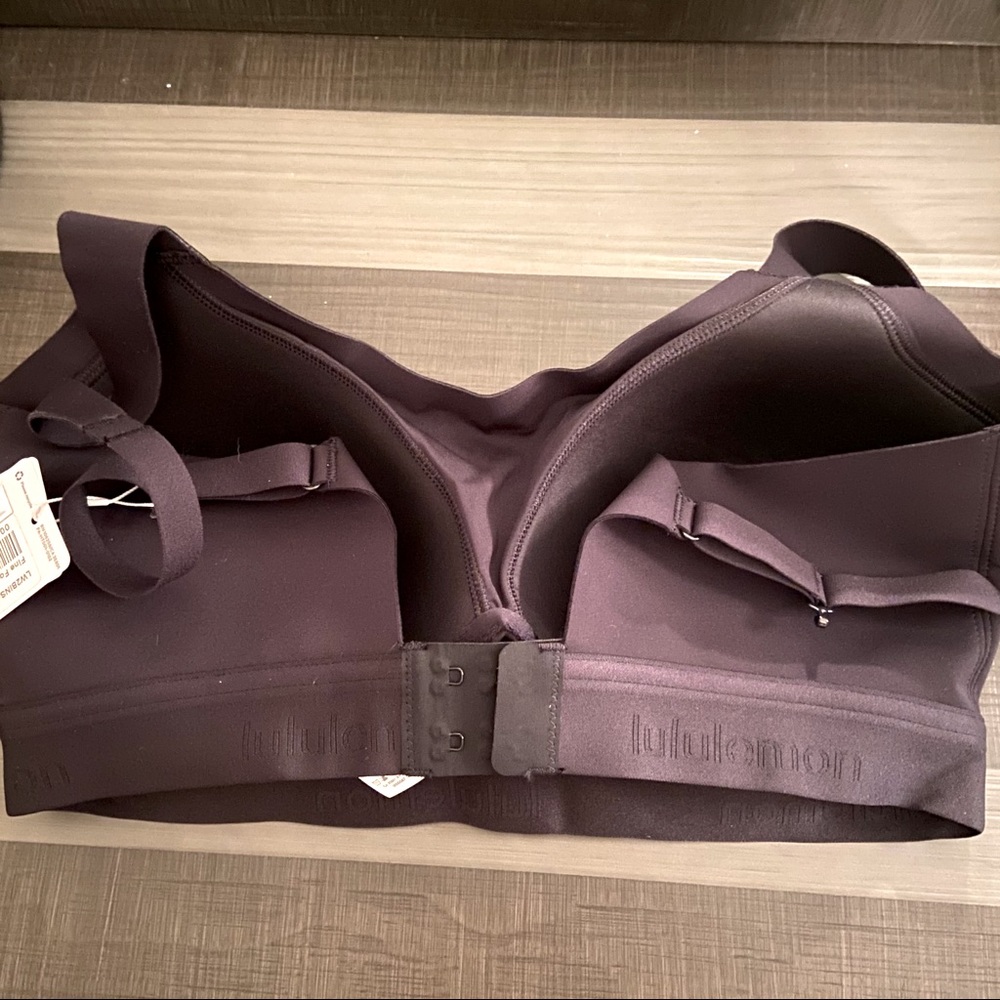 🔥87% off!! NWT Lululemon Fine Form Bra - Picture 7 of 8